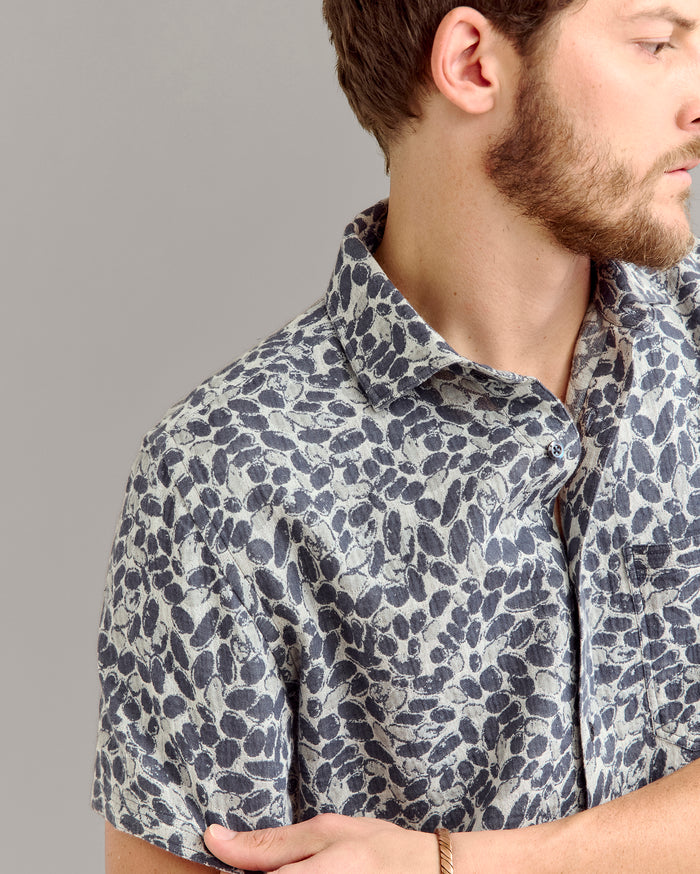 Short Sleeve Pebble Jacquard Treme Shirt