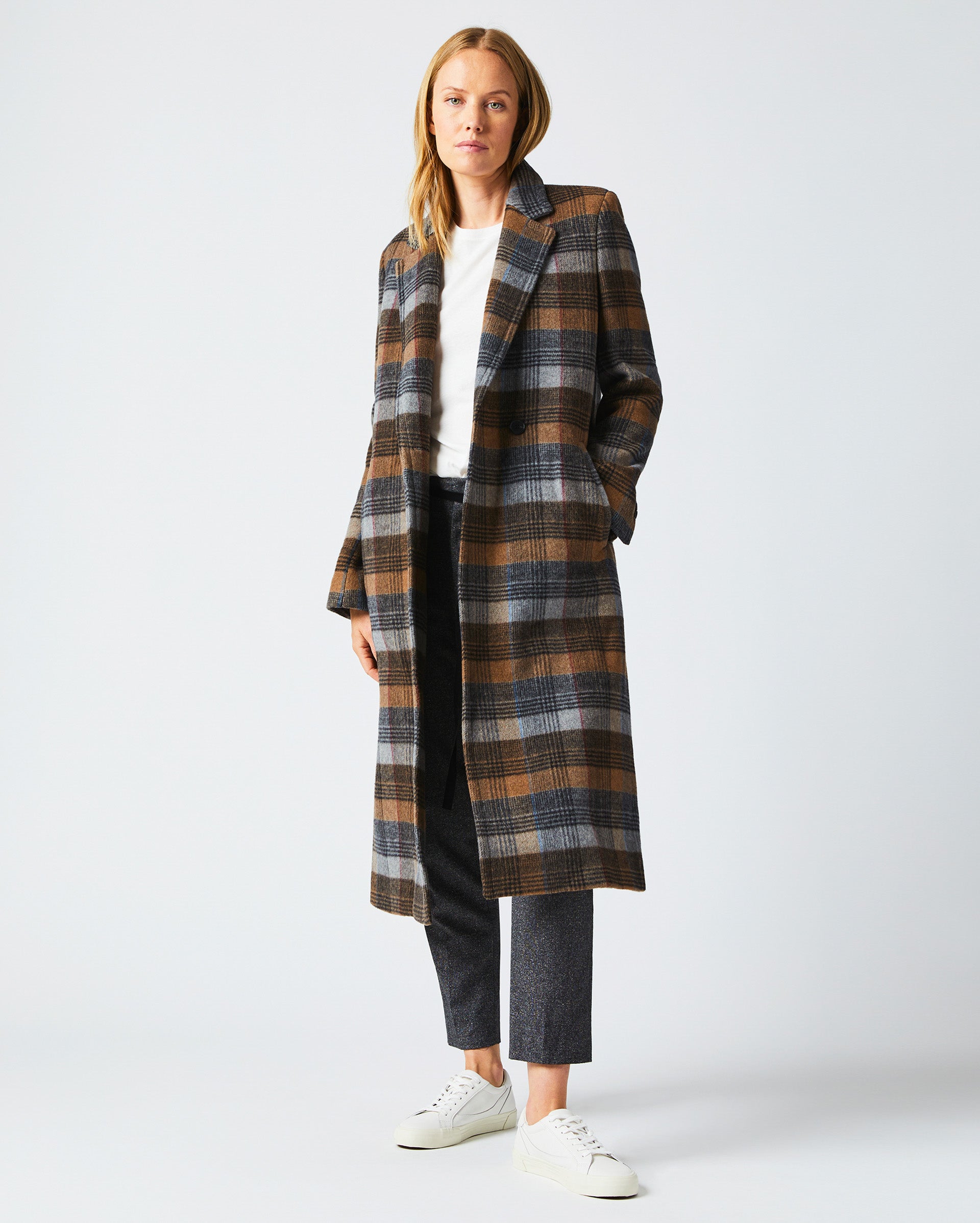 IVES COAT IN BROWN Billy Reid