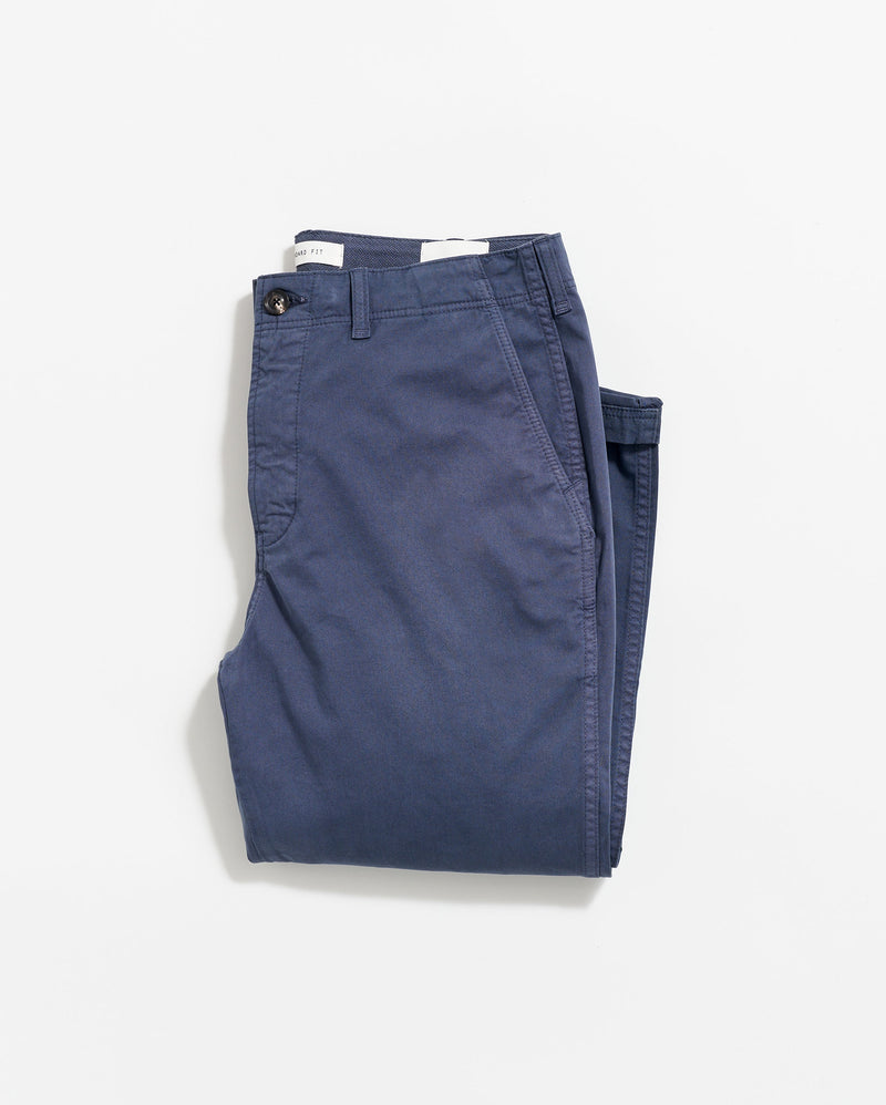 Chino Pant in Carbon Blue