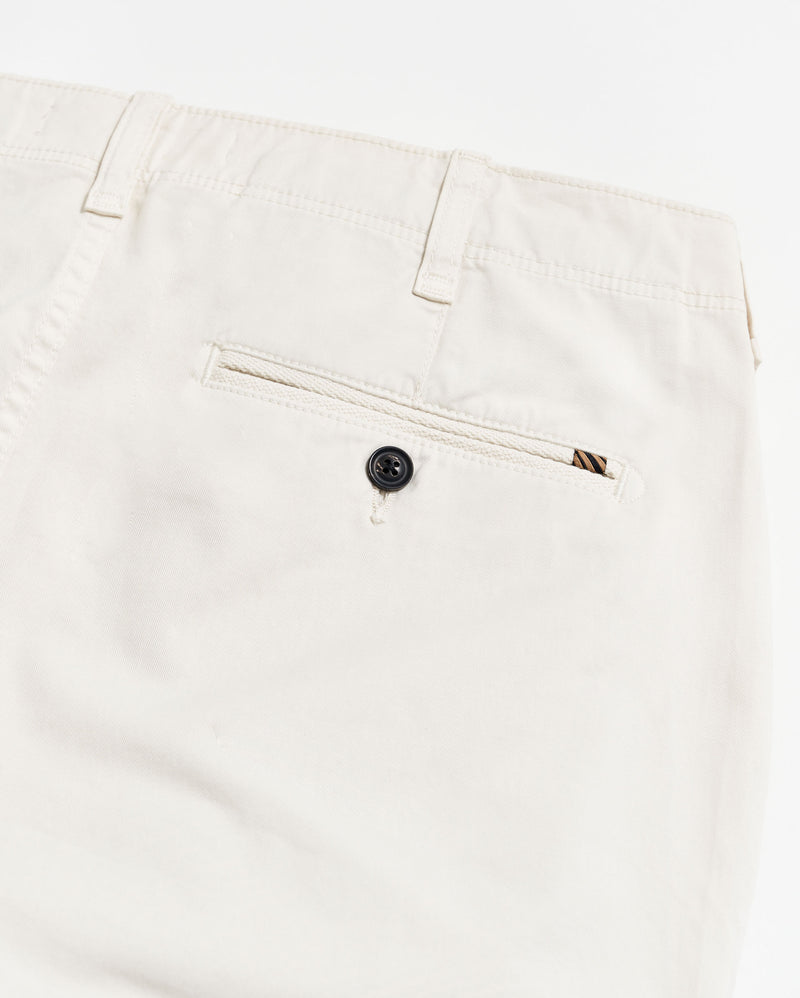 Chino Pant in Eggshell