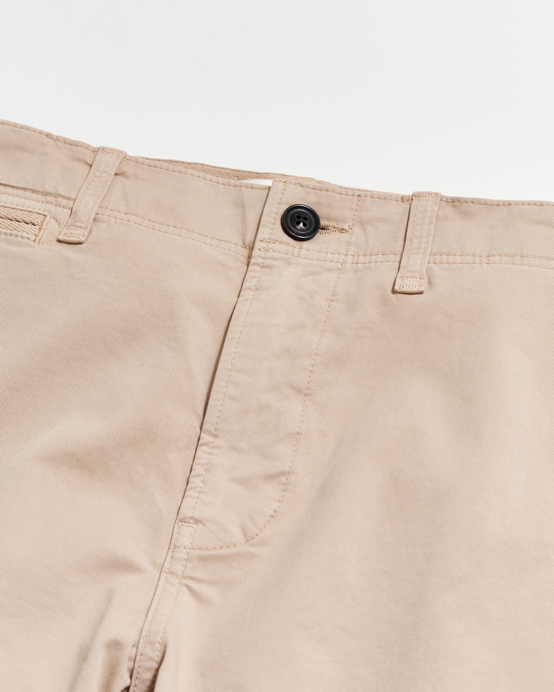 Best Chinos For Men | Brands and Outfits | Mens chinos, Best chinos, Chinos  style