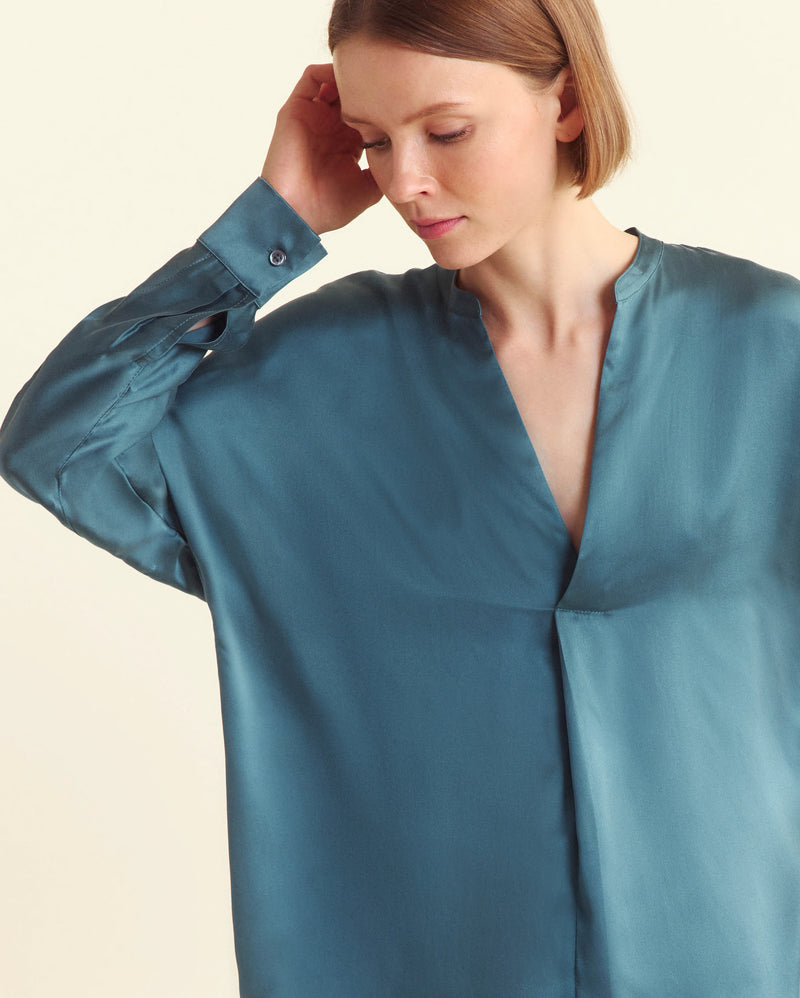 Dolman Sleeve Blouse in Hydro