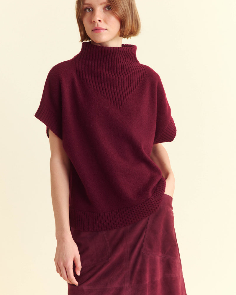 Funnel Shell Sweater in Maroon