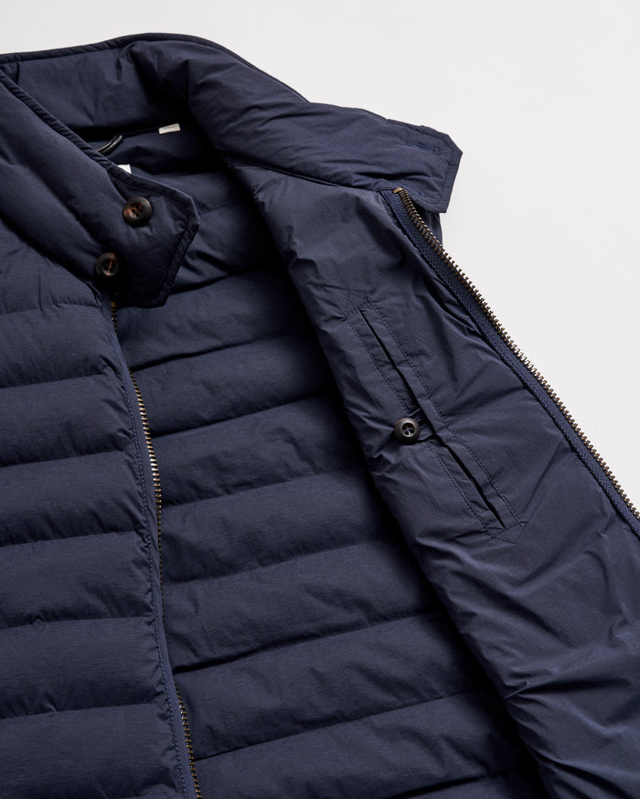 BAFFLE VEST	DARK NAVY