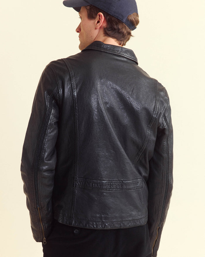 BLAKE JACKET	BLACK