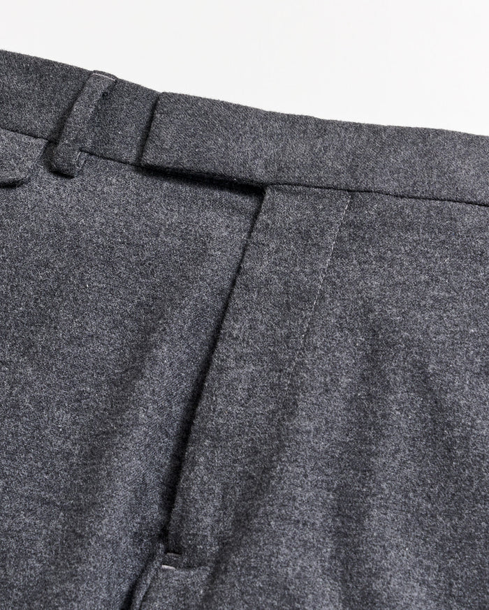 Flannel Flat Front Trouser in Charcoal Heather