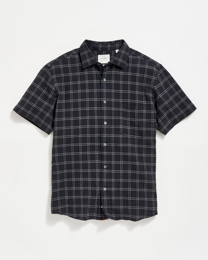 Short Sleeve Grid Plaid Seersucker Tuscumbia Shirt in Black