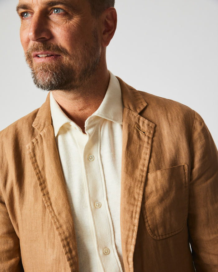 Garment Dyed Linen Archie Jacket in Dark Tan