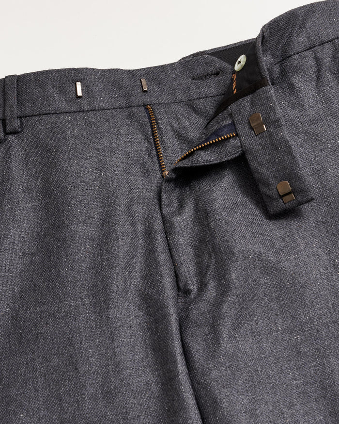 Flat Front Trouser in Charcoal