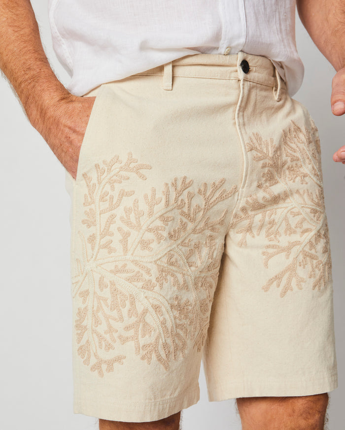 Chain Stitch Chino Short in Natural